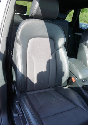 Audi Q5 cena 84700 przebieg: 196681, rok produkcji 2015 z Sośnicowice małe 562